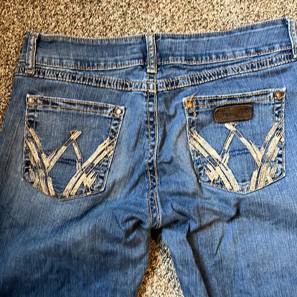 Wrangler bootcut jeans - Picture 3 of 5